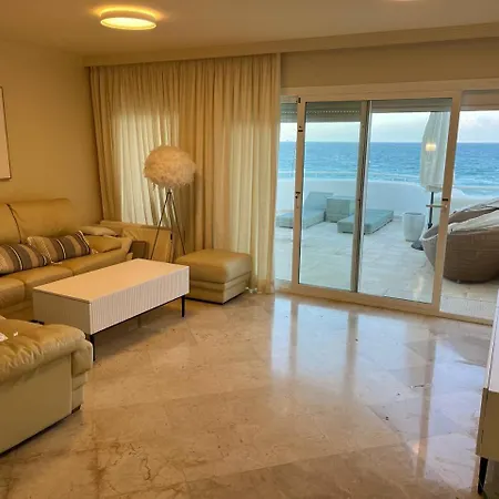 Apartment Piso 2 Habitaciones, Salon 2 Bano En Puerto Banus Vista Mar !